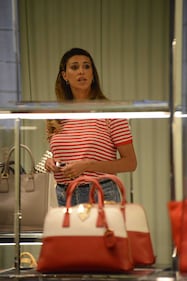 Le sorelle Rodriguez fanno shopping a Milano 3