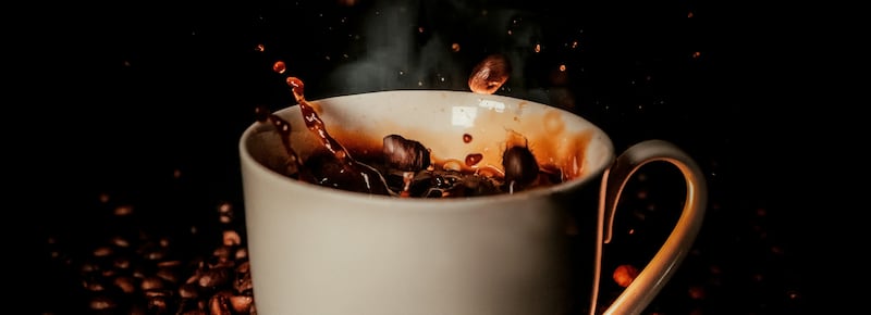La geopolitica pesa sulla tazzina. Perché l’espresso costa 1,30 euro