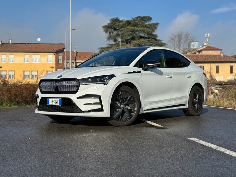 Skoda Enyaq Coupè RS: guarda la gallery del SUV coupè elettrico 1
