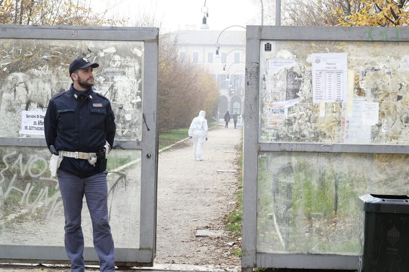 Donna sgozzata al parco: era uscita a portar fuori il cane 8