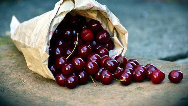 Ciliegie, proprietà e benefici di questo frutto gustoso