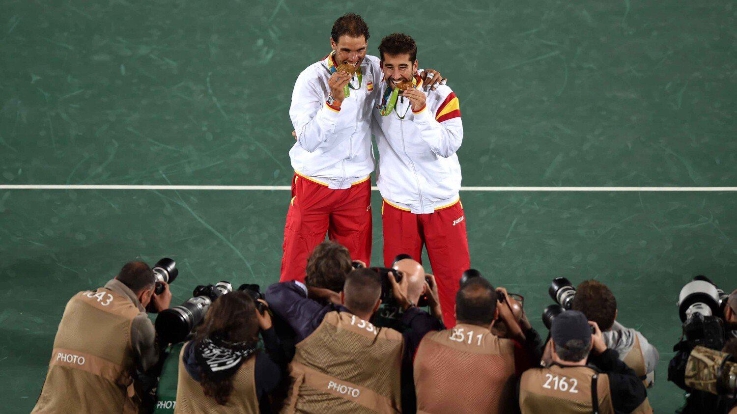 Rio 2016, l'Italia del tennis è out. Nadal vince l'oro ed entra nella storia