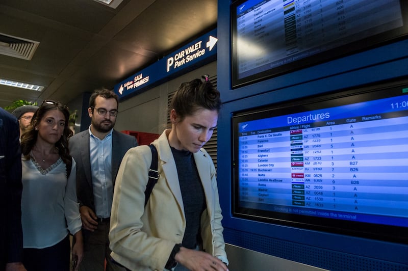 Amanda Knox atterra a Milano: il ritorno in Italia 10