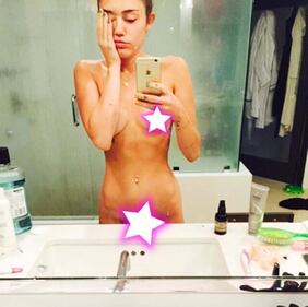 Le star che si sono spogliate nel 2015 20