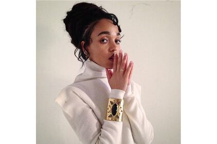 Met Gala, FKA twigs e il vestito col pene 7