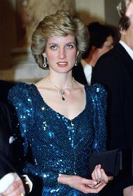 Lady Diana, le foto della principessa triste 7