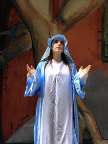 Valentina Nappi vestita da Madonna bannata su Facebook 8