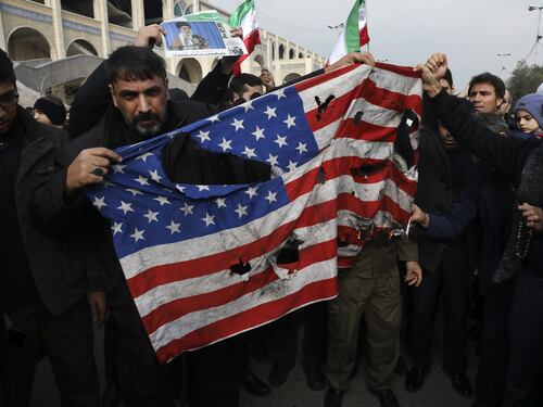 L'Iran ora minaccia gli Usa: “Via all'arricchimento dell'uranio senza limiti”