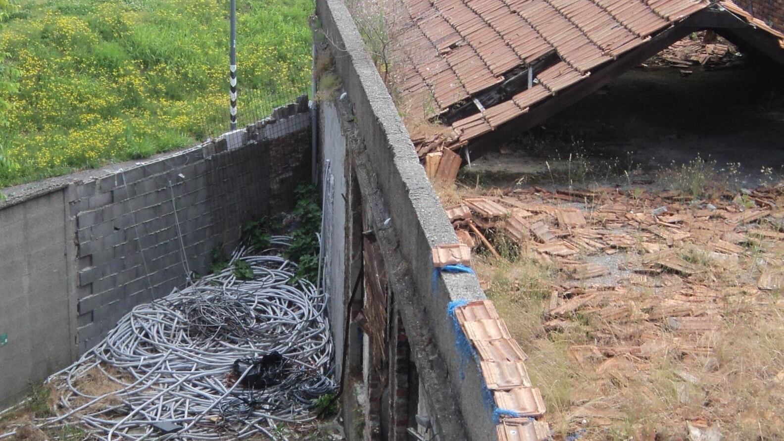 «Nella stazione ferroviaria un'officina abusiva dei nomadi»Denuncia leghista su San Cristoforo