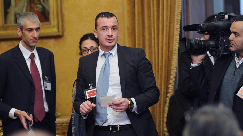 Casalino in un'intervista d'annata: "I poveri hanno un odore diverso dai ricchi, più forte"