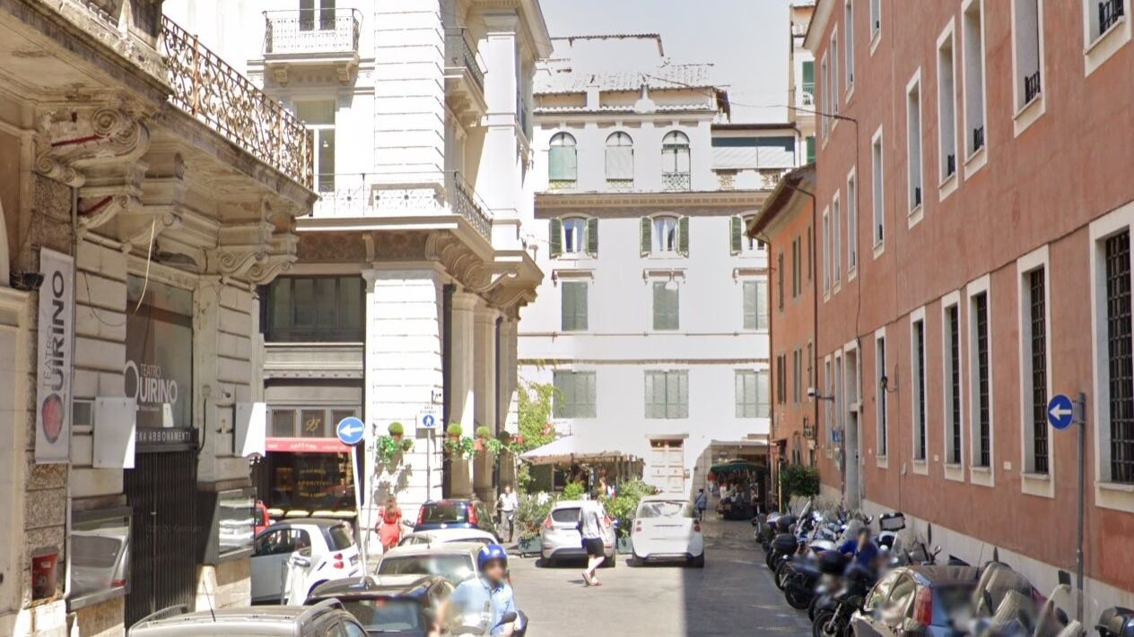 Tragedia a Roma, l'ascensore precipita durante la manutenzione: un morto