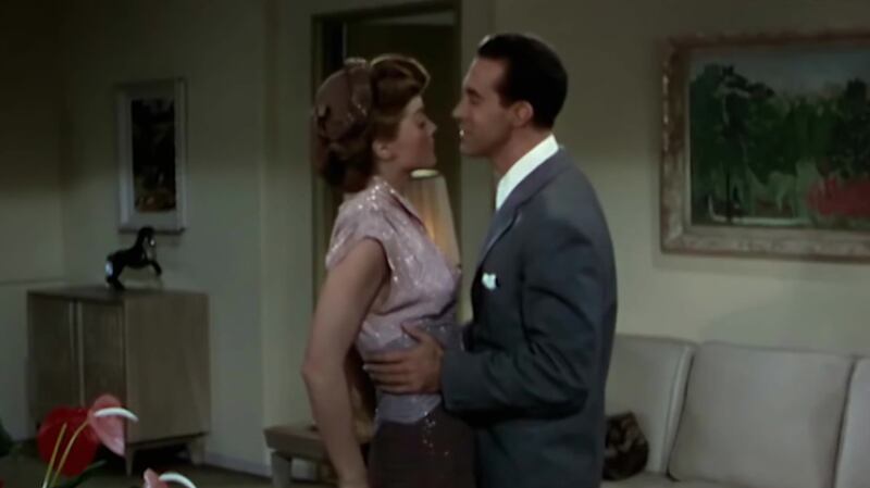 Una scenda da La figlia di Nettuno, film della cui colonna sonora faceva parte Baby, It’s cold outside