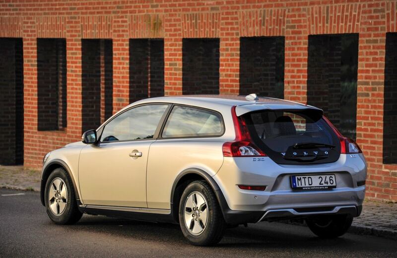 Volvo C30, la compatta raffinata e incompresa: guarda le foto 8