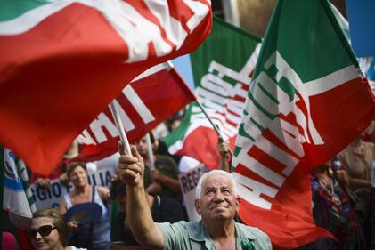 Il popolo del Pdl in piazza per Berlusconi 3