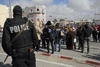 Tunisi sfila contro il terrorismo 7