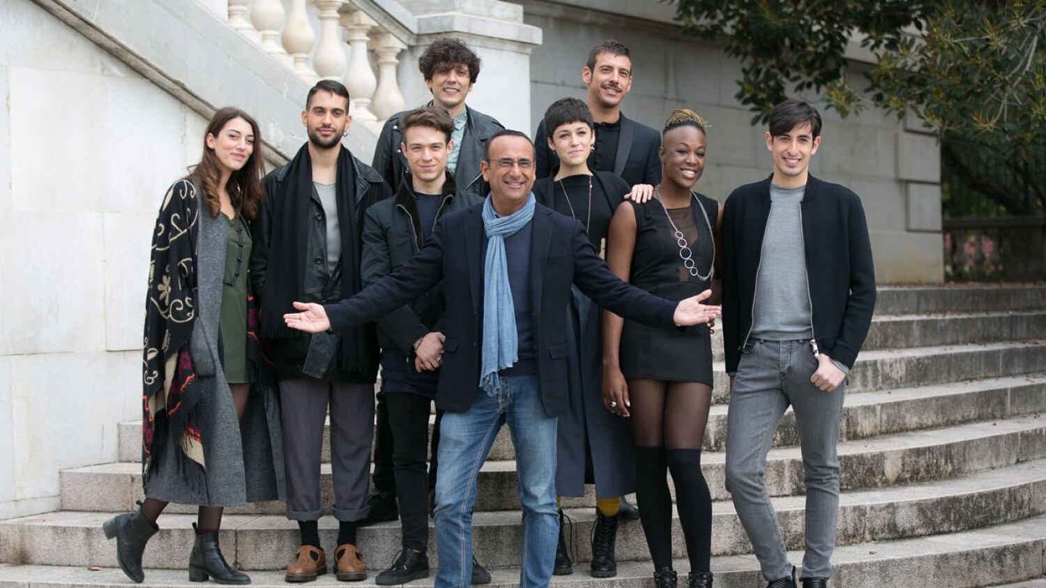 Provano a toglierci il Natale e ci rifilano un Sanremo multietnico