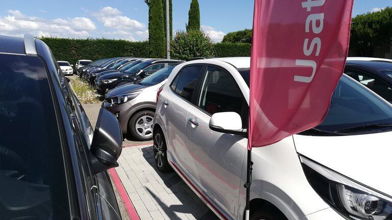 Vuoi un’auto usata? Ecco le 5 trappole che ti svuotano il portafoglio