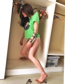 Naike Rivelli: topless e lato b in mostra per i fan 3