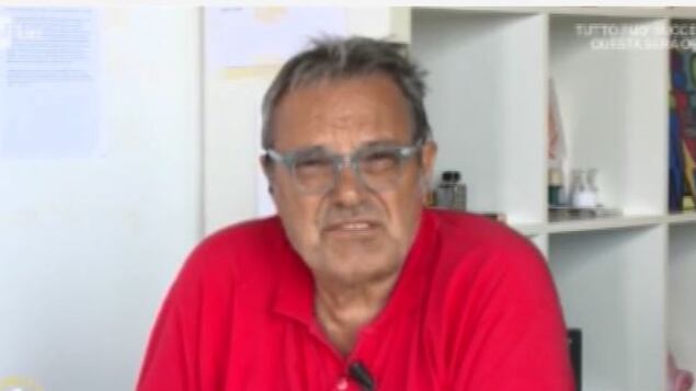 Migranti, non mostrano la foto del bimbo morto. Toscani s'infuria e va via