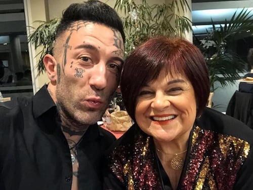 Sul web danno della nana alla deputata Pezzopane. Il fidanzato: "Fate schifo"