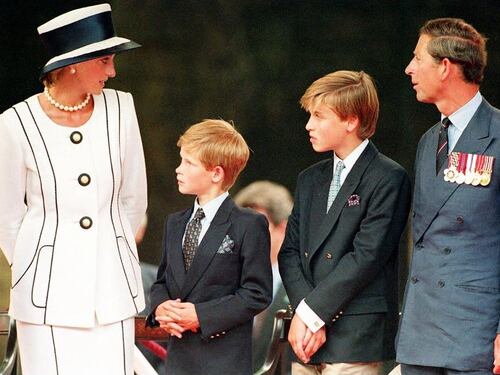 “Conosco segreti su Lady Diana”. L’ex maggiordomo Paul Burrell si confessa
