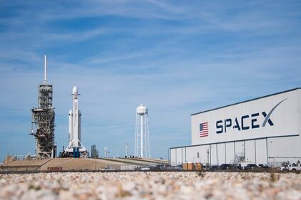 Parte il bus spaziale di Space X 20