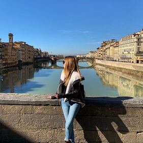 Laura Slowiak spopola su Instagram 4