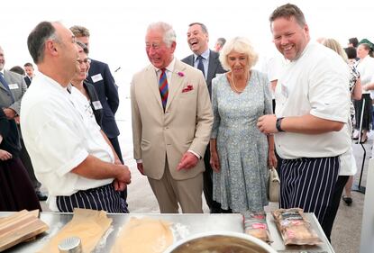 Il Principe Carlo e Camilla per i 50 anni del Ginsters Bakery 5