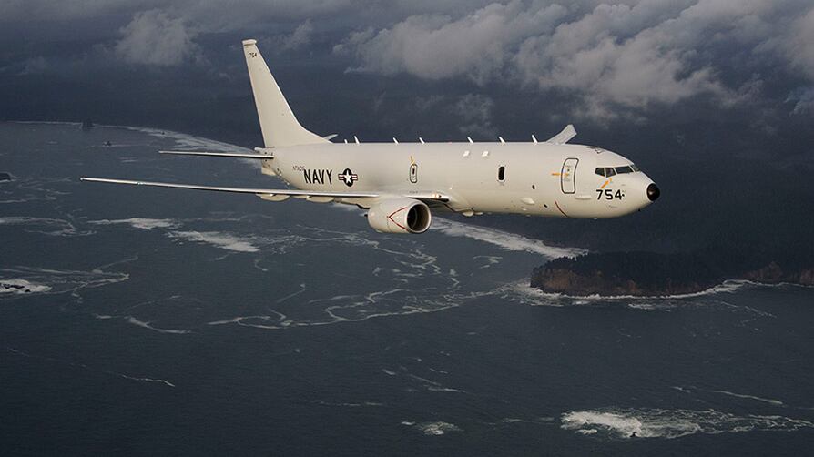 Siria, alta tensione nei cieli: aerei Usa in volo da Sigonella
