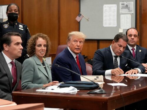 "Trump è stato arrestato": che cosa vuol dire (e cosa succede adesso)