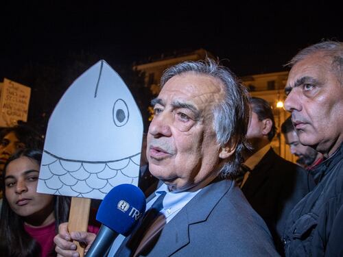 Orlando guida le sardine: "Disubbidiamo alle leggi razziste"