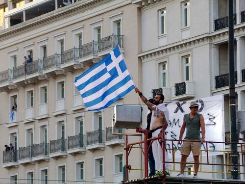 Grecia fuori dall'euro? Allerta Nato per l'Europa dell'Est