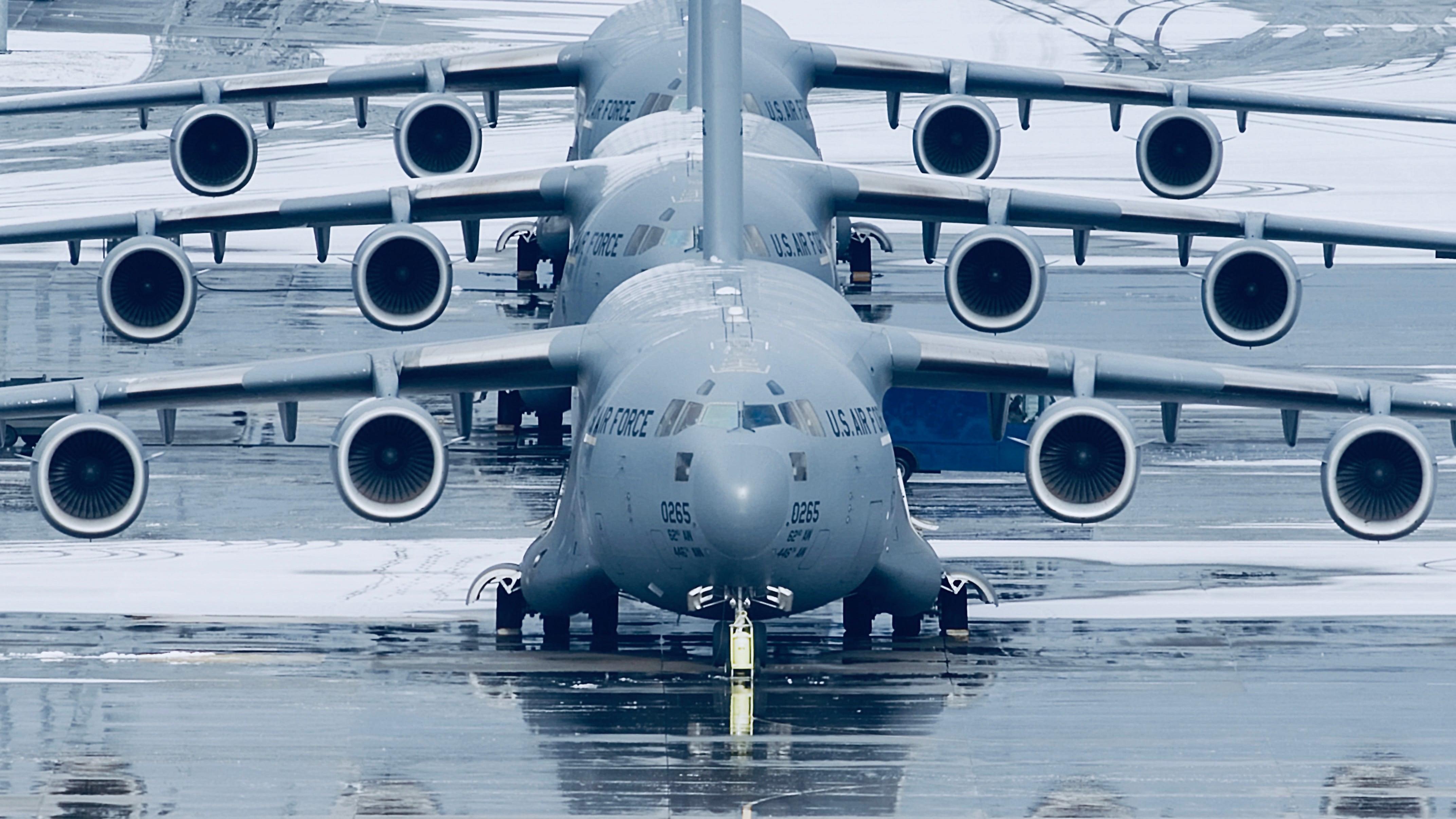 Lo scalo in Libia e la rotta da Mildenhall: cosa c’è dietro la missione del C-17 Usa