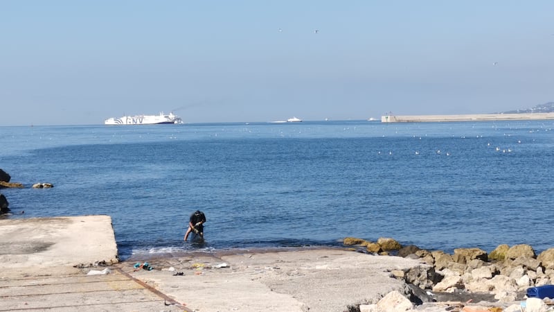 Napoli, la ex Corradini ridotta a macerie 2