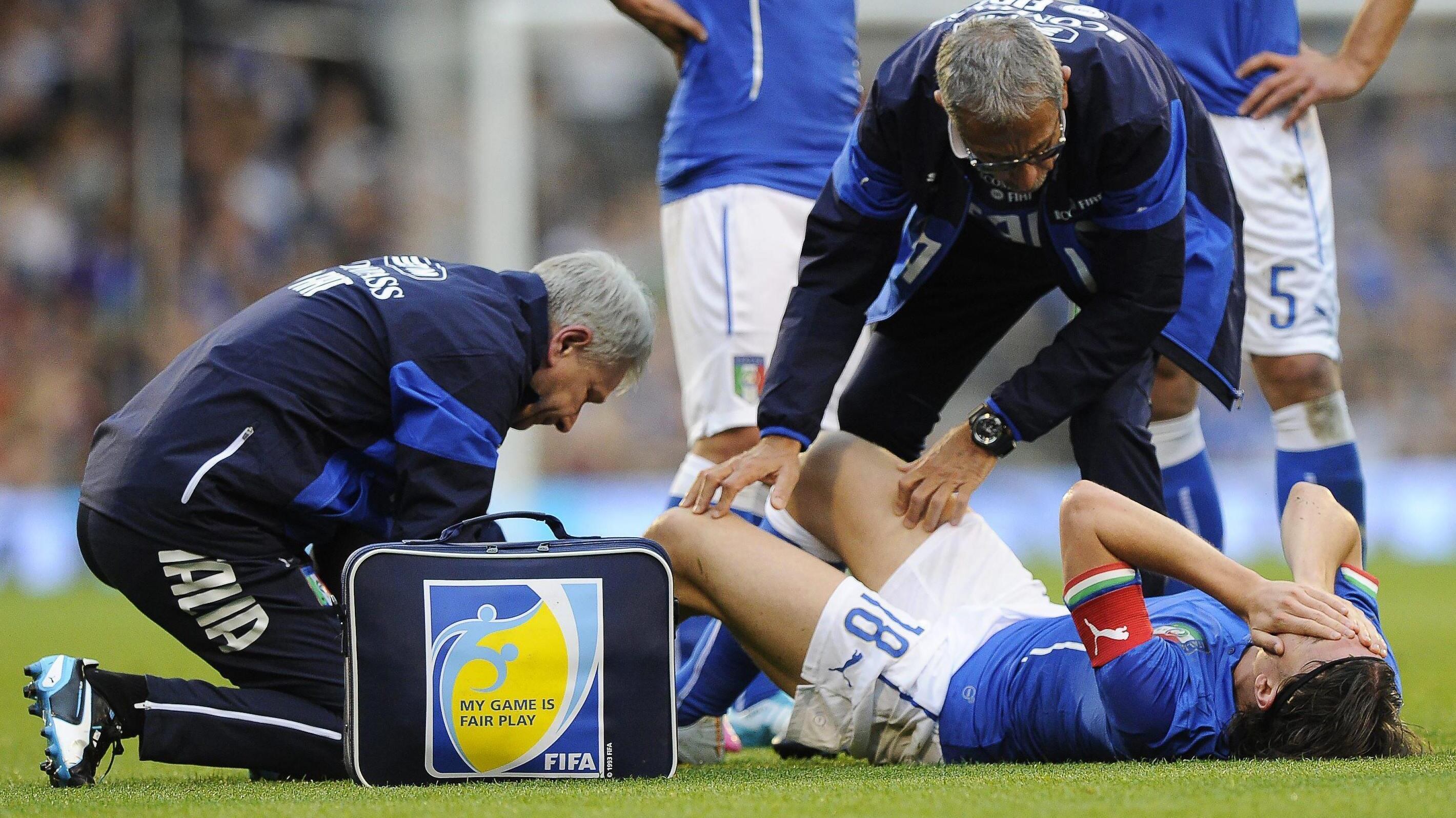 Montolivo dice addio al Brasile. Prandelli si consola con Sirigu