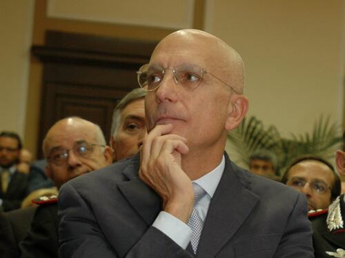 Da Albertini a Bestetti, Maran e Monguzzi, la rabbia degli esclusi