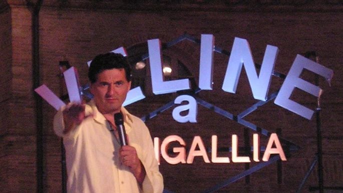 "Non faccio il furbo, ho scelto la mia vita per far ridere la gente"