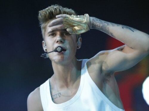 L'ultima impresa di Justin Bieber: uova contro la villa dei vicini e cocaina in casa