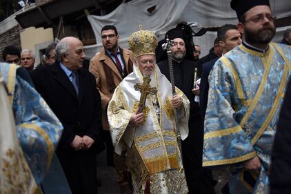 Così le chiese ortodosse celebrano l'Epifania a Istanbul 12