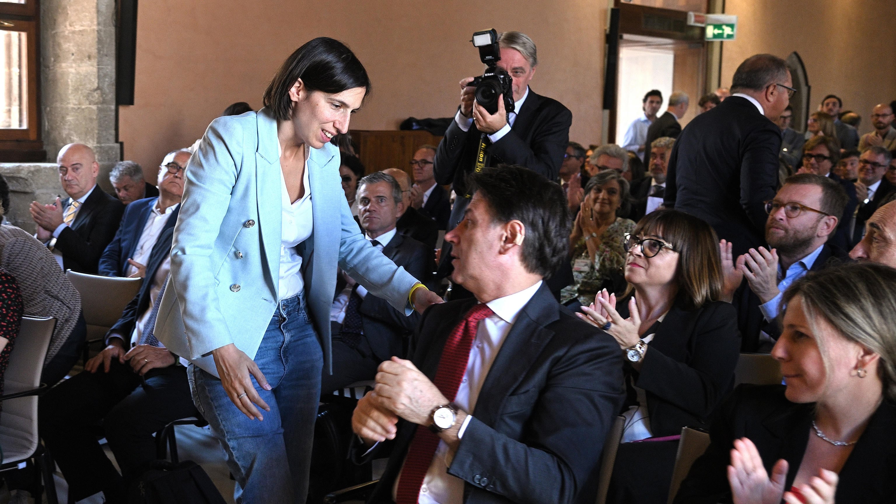 La sinistra ossessionata dai fascisti