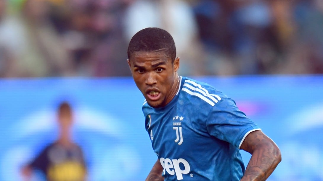 Douglas Costa, polemiche sul web per un video in cui provoca i tifosi del Napoli
