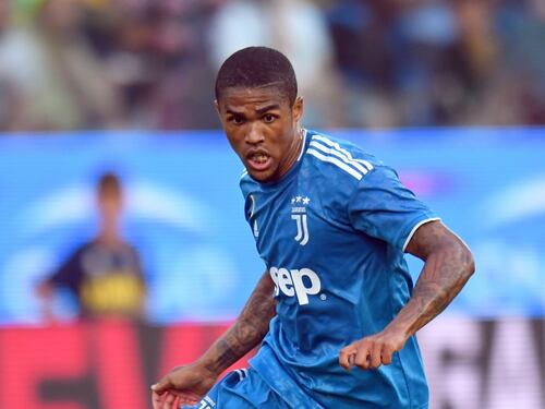 Douglas Costa, polemiche sul web per un video in cui provoca i tifosi del Napoli