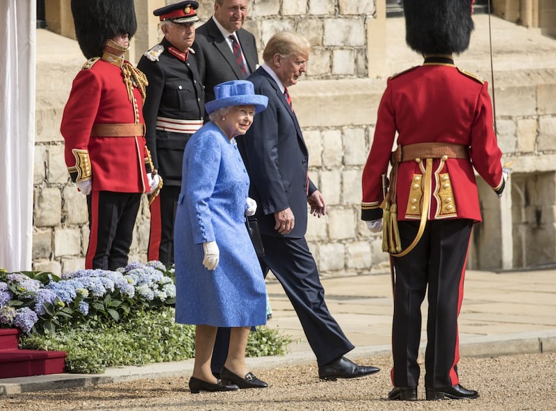 Regina Elisabetta II, le foto dell'incontro con Trump 4