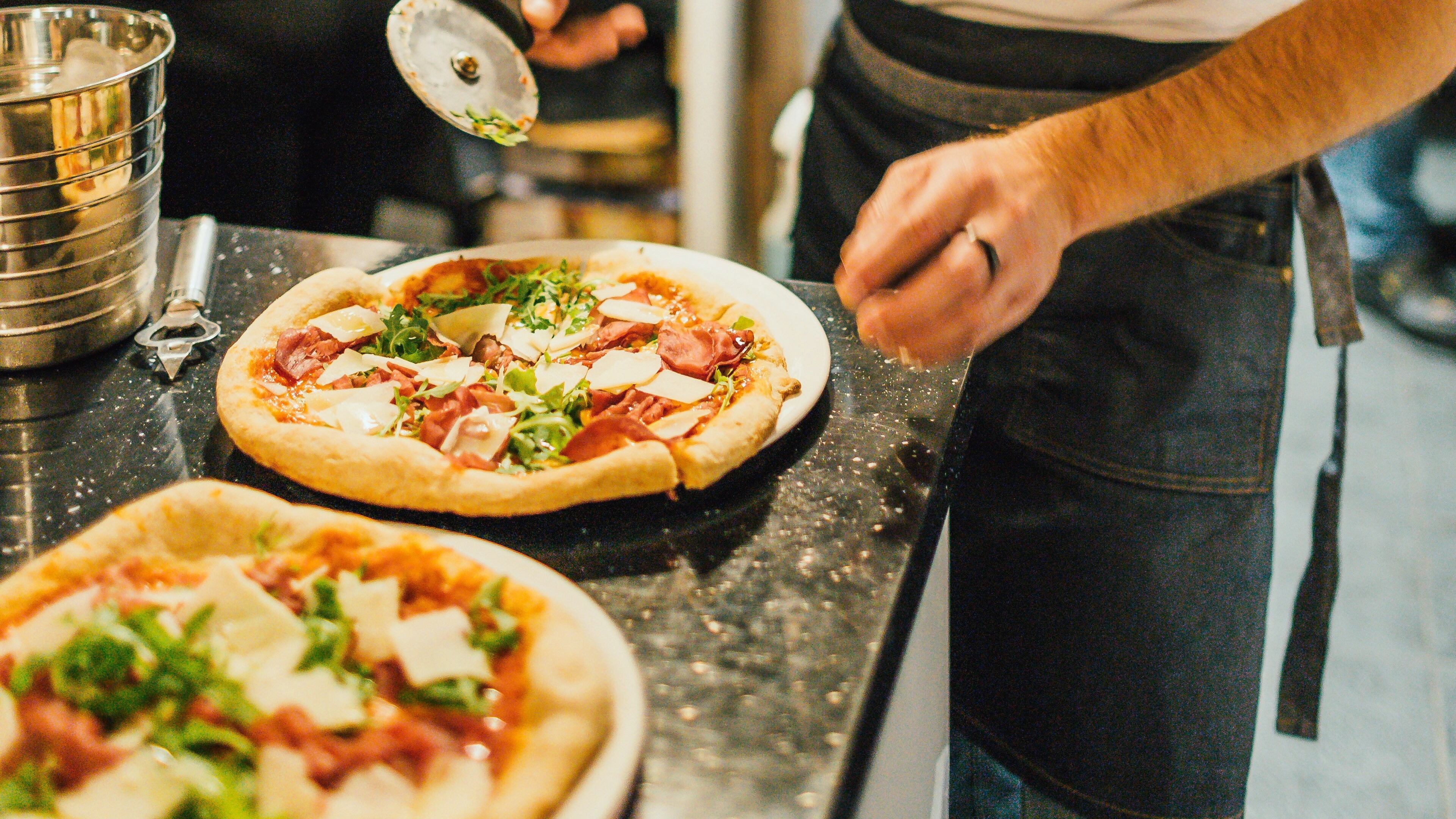 "Dai macellai ai pizzaioli mancano 258mila lavoratori"
