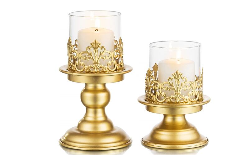 Sziqiqi candelabri dorati