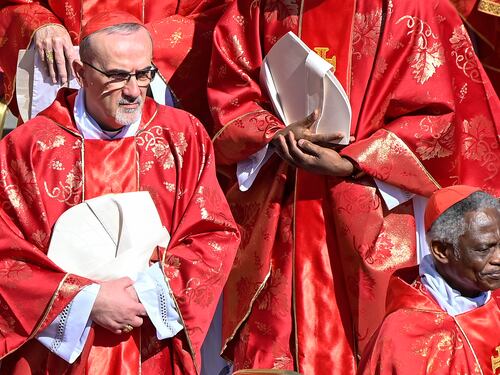 I dubbi su Pizzaballa, sale Arborelius. E cresce la pista europea