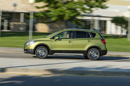“Economy Run”: 33 km/l con Suzuki S-CROSS  11