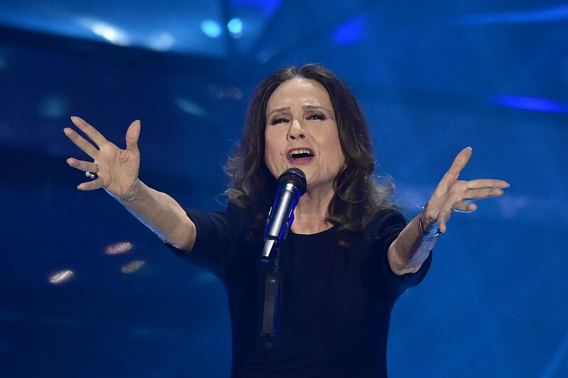 Sanremo 2024: ecco il look della finalissima del Festival di conduttore, co-conduttore e ospiti 11