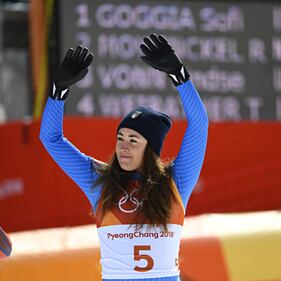 La Goggia vince l'oro nella discesa 9