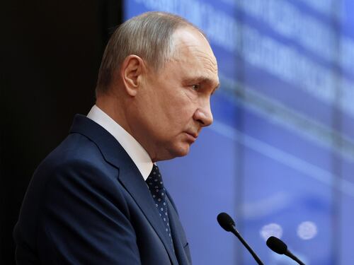 "Non abbiamo molto tempo". Così Putin si prepara alla guerra con la Nato